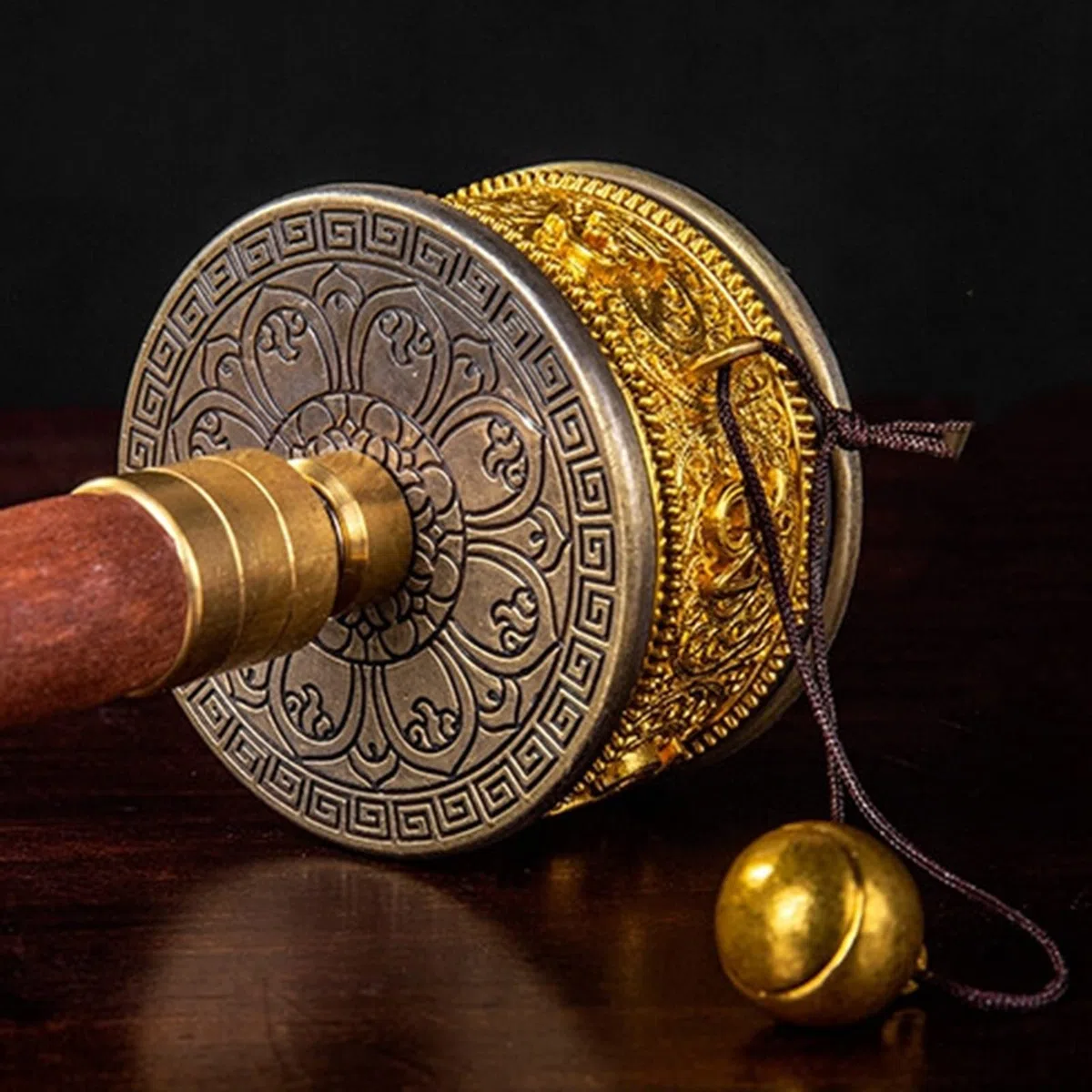 Koło modlitewne, Wheel Brass Hand Held Tibetan Prayer With Buddha Worship Scriptures Six-character Truth