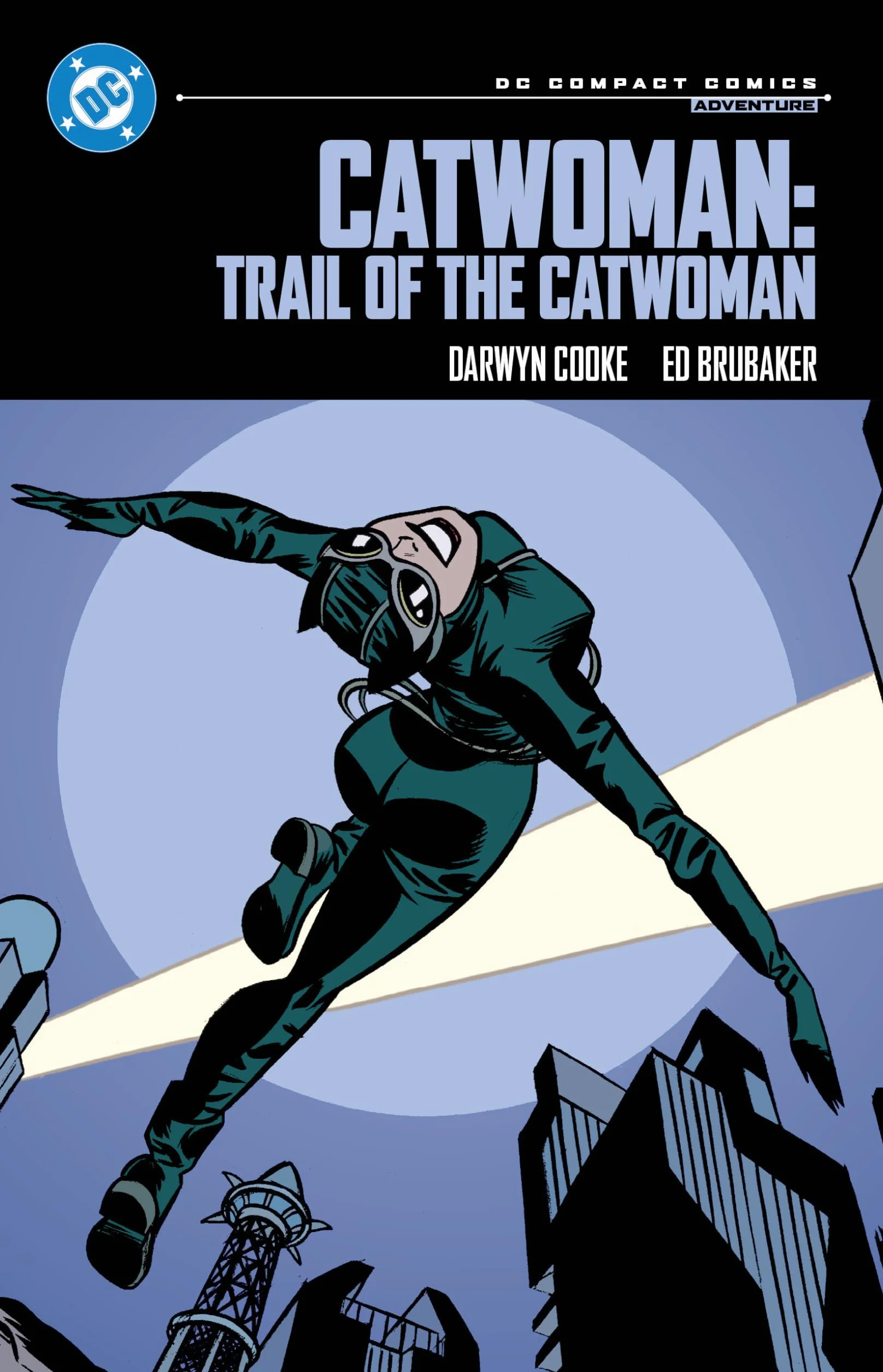 Catwoman: Trail of the Catwoman: DC Compact Comics Edition
