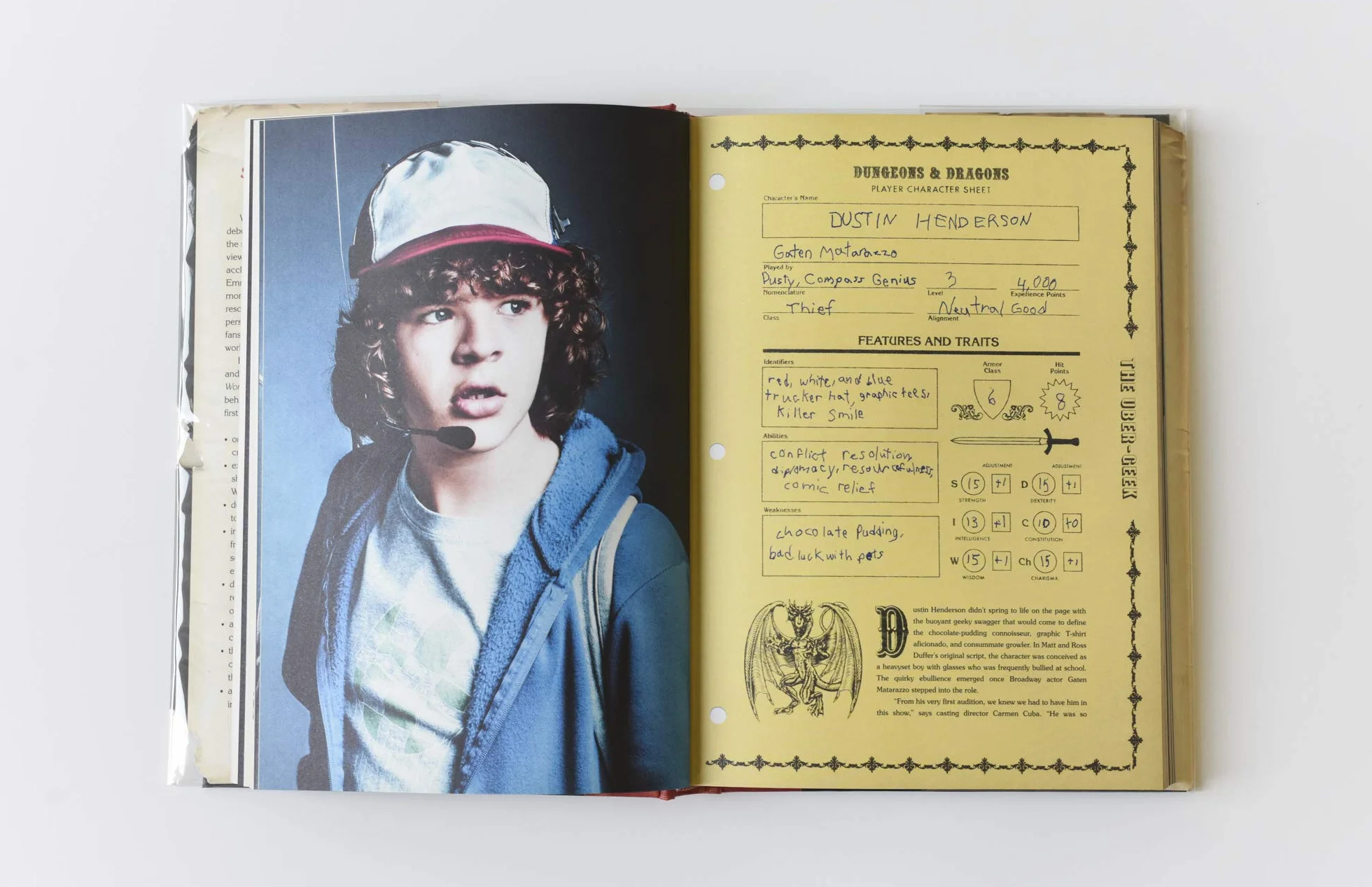 Stranger Things: Worlds Turned Upside Down: The Official Behind-the-Scenes Companion