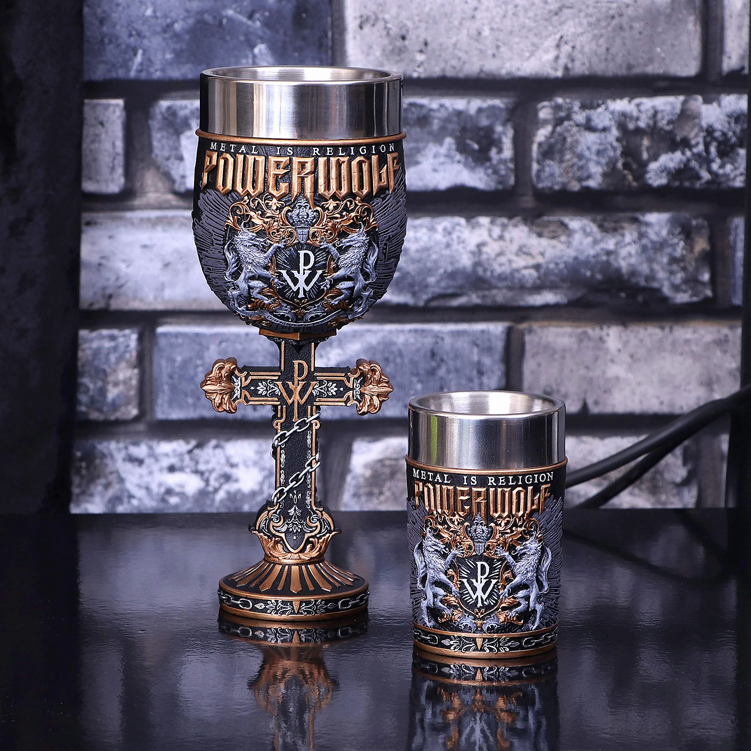 Nemesis Now Powerwolf Metal is Religion Rock Band Goblet, żywica, czarny, oficjalnie licencjonowany produkt Powerwolf, ekskluzywny design, odlewany z najlepszej żywicy, fachowo ręcznie malowany