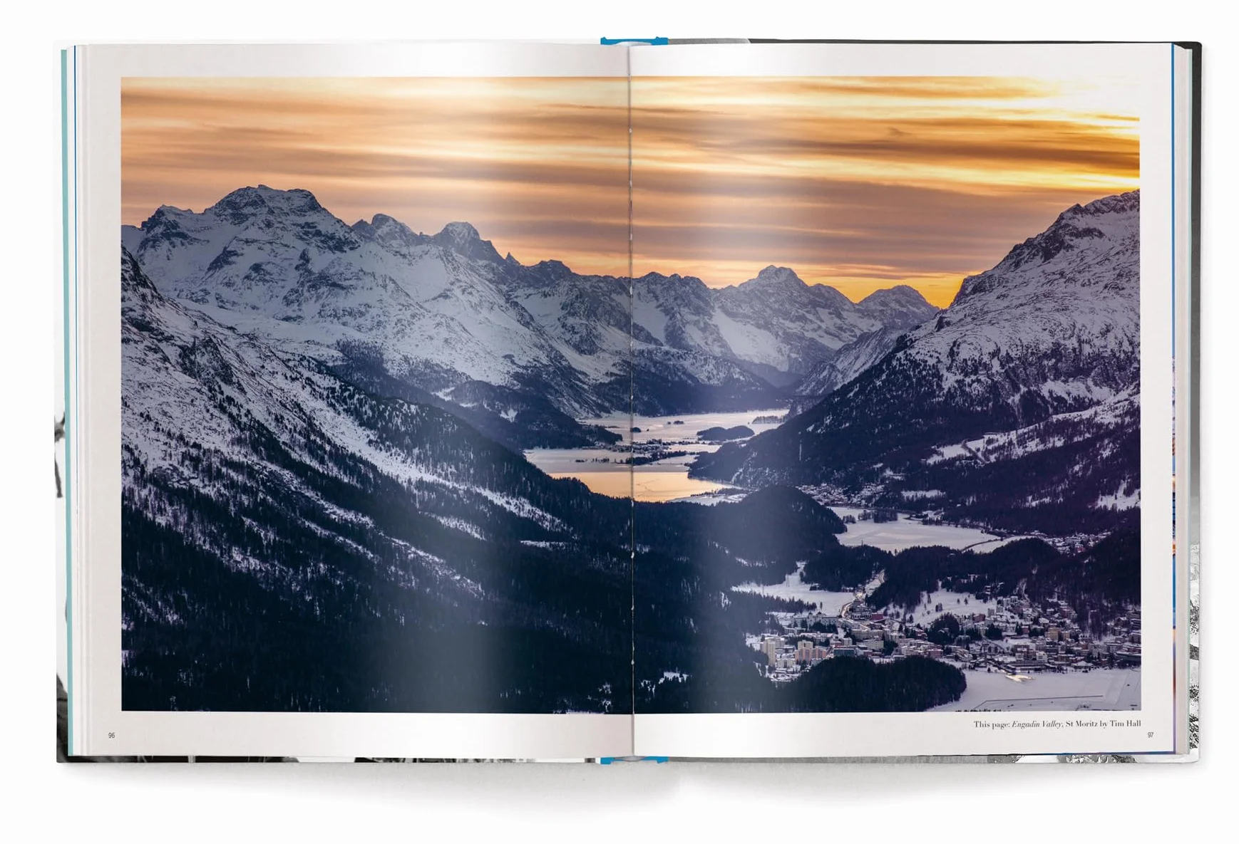 The Ultimate Ski Book: Legends, Resorts, Lifestyle & More