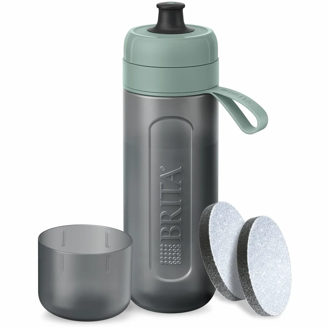 BRITA Butelka filtrująca Active pastelowa zieleń (0,6l) zawiera 2 filtry MicroDisc - elastyczna, sportowa butelka, filtruje chlor, zanieczyszczenia, hormony i pestycydy, zachowuje cenne minerały