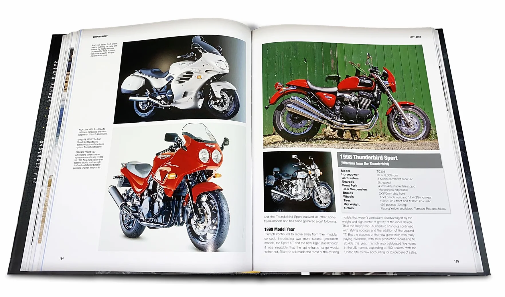 The Complete Book of Classic and Modern Triumph Motorcycles 3rd Edition: 1937 to Today