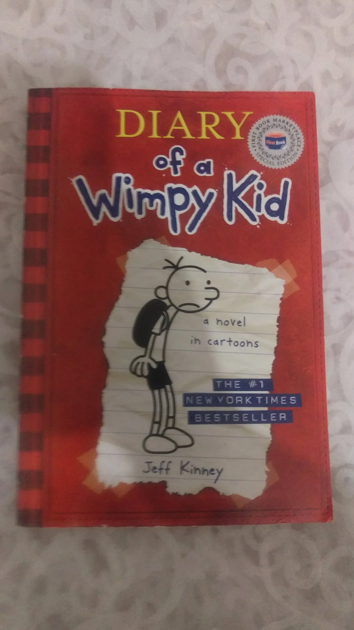 Diary of a Wimpy Kid 01: A Novel in Cartoons