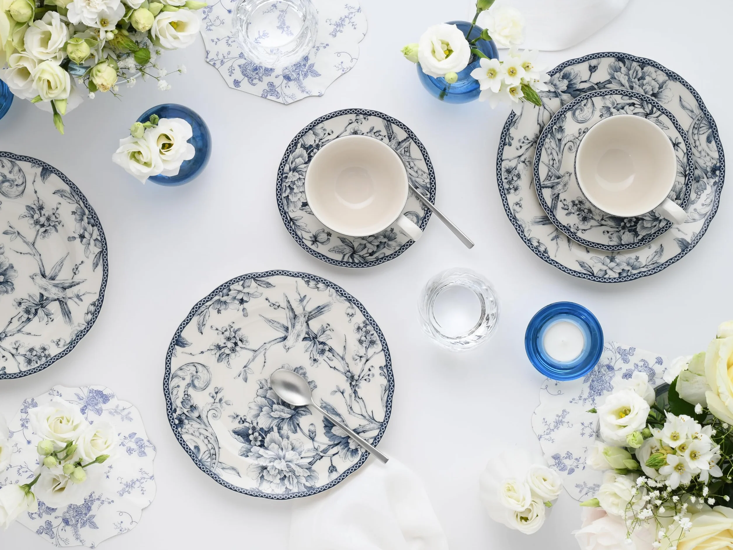 Creatable, 24772, seria Adelaide Blau, 20-częściowy serwis obiadowy dla 4 osób, komplet naczyń z porcelany, odporny na zmywarkę i kuchenkę mikrofalową, wysokiej jakości produkcja