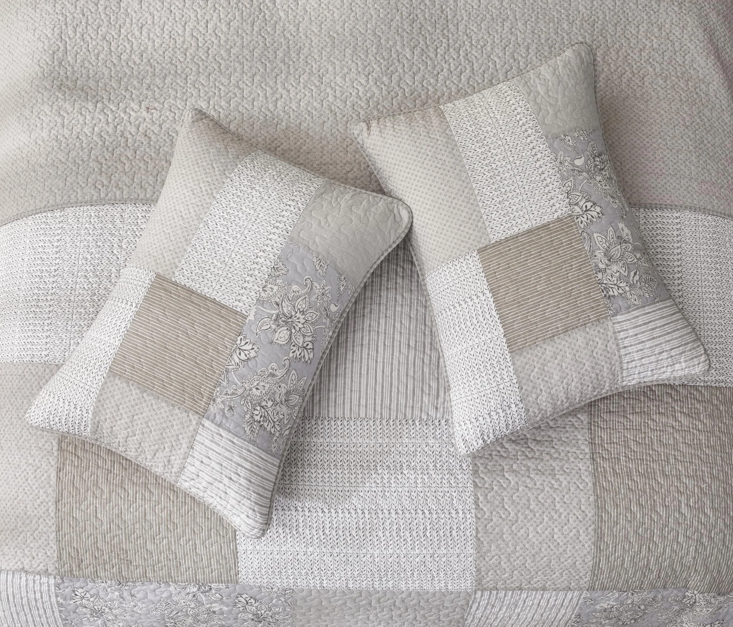 Chezmoi Collection Quinn 2-częściowy zestaw poszewek, neutralny taupe, szary, biały, kwiatowy, hibiskus, cukierkowe paski, patchwork, wstępnie prana bawełna, lekka dwustronna narzuta na łóżko, Twin