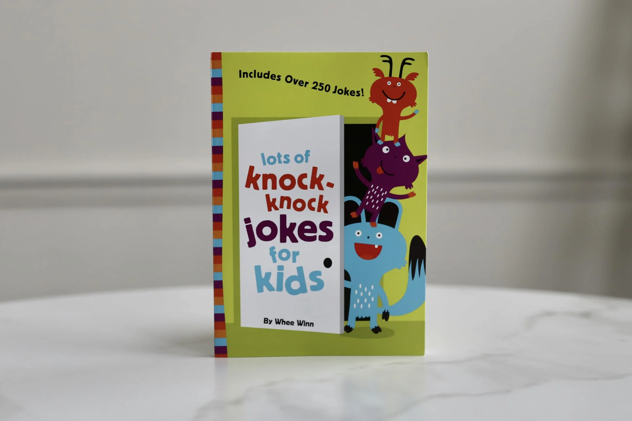 Knock-Knock Jokes for Kids: Over 250 Jokes, Riddles, Tongue Twisters & Puns