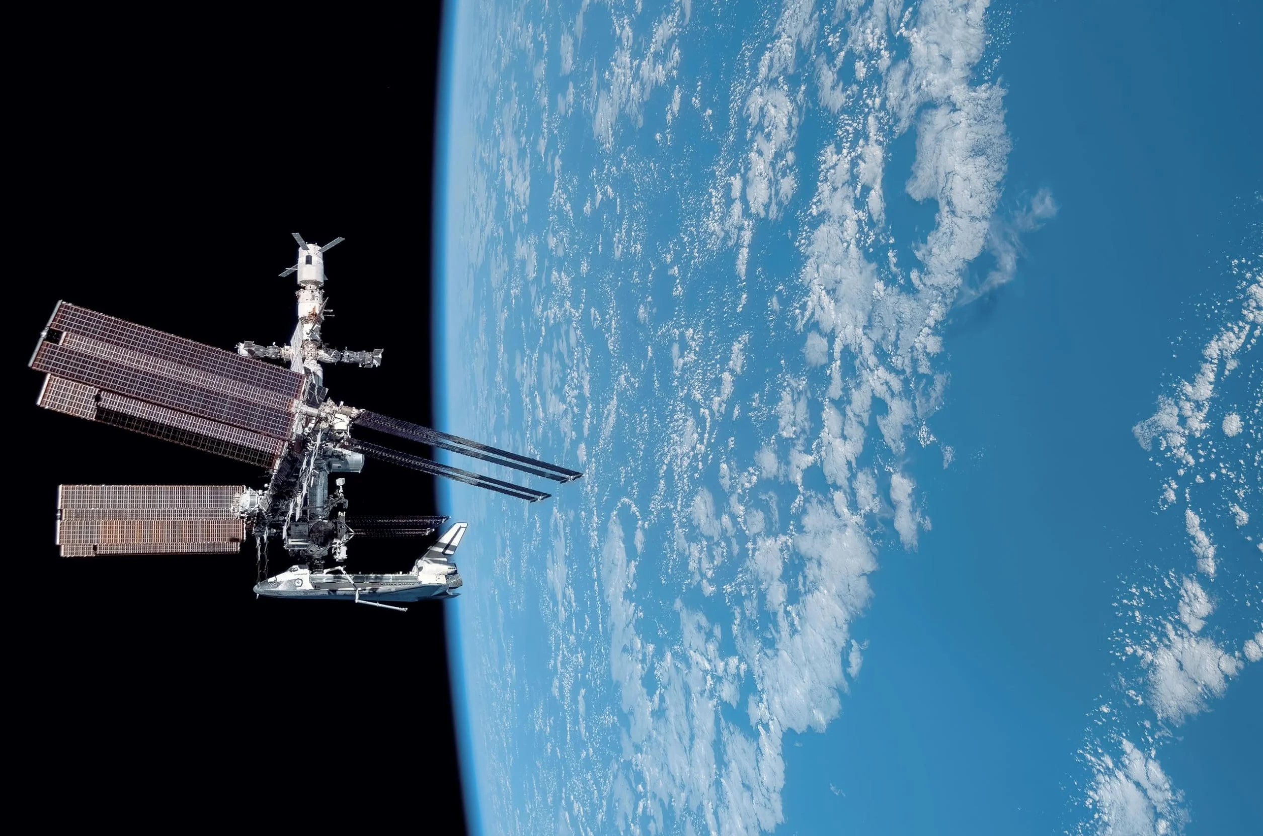 The Space Shuttle: A Mission-By-Mission Celebration of Nasa's Extraordinary Spaceflight Program