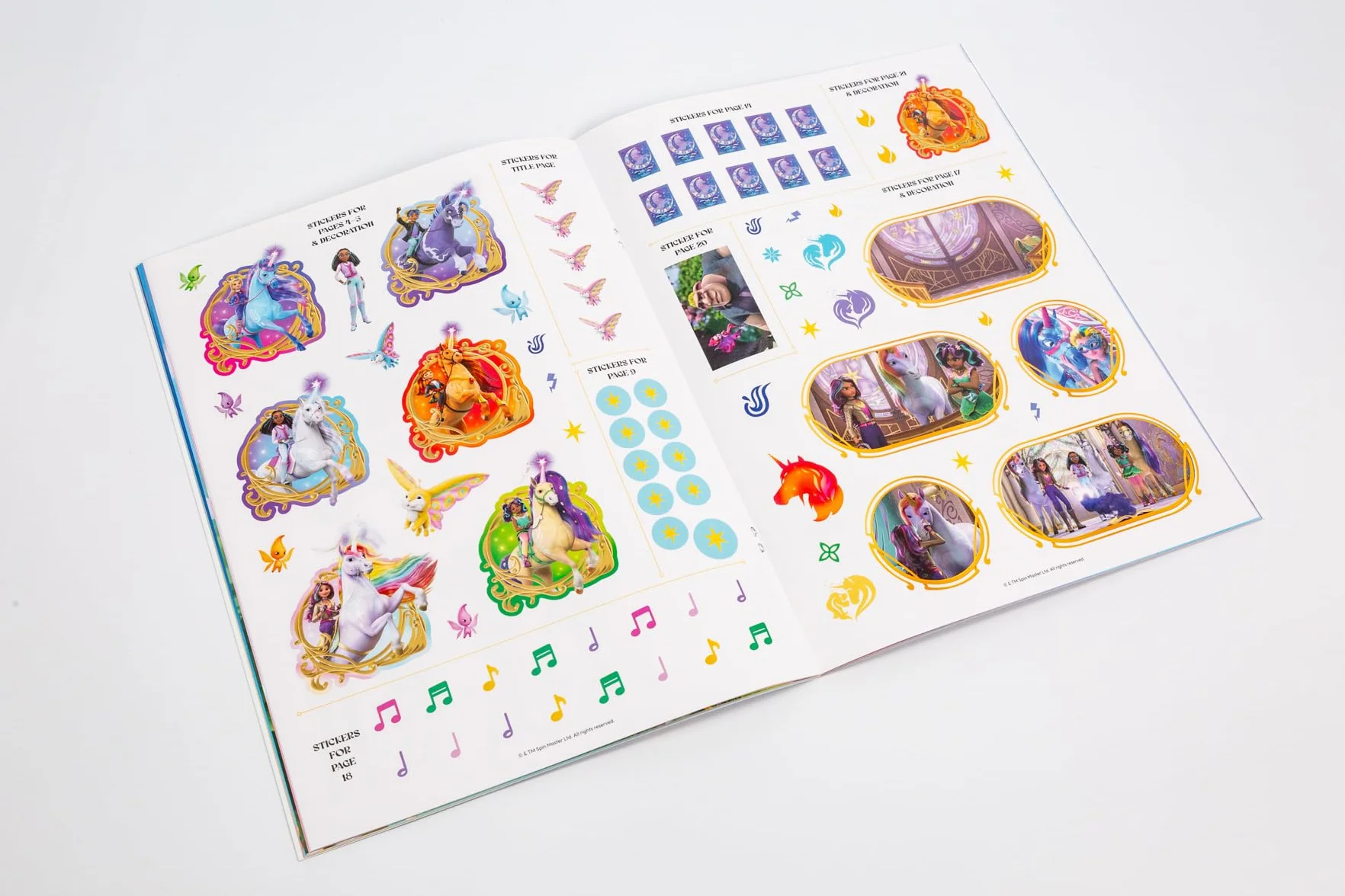 Unicorn Academy: Sticker Activity Book with over 150 Magical Stickers