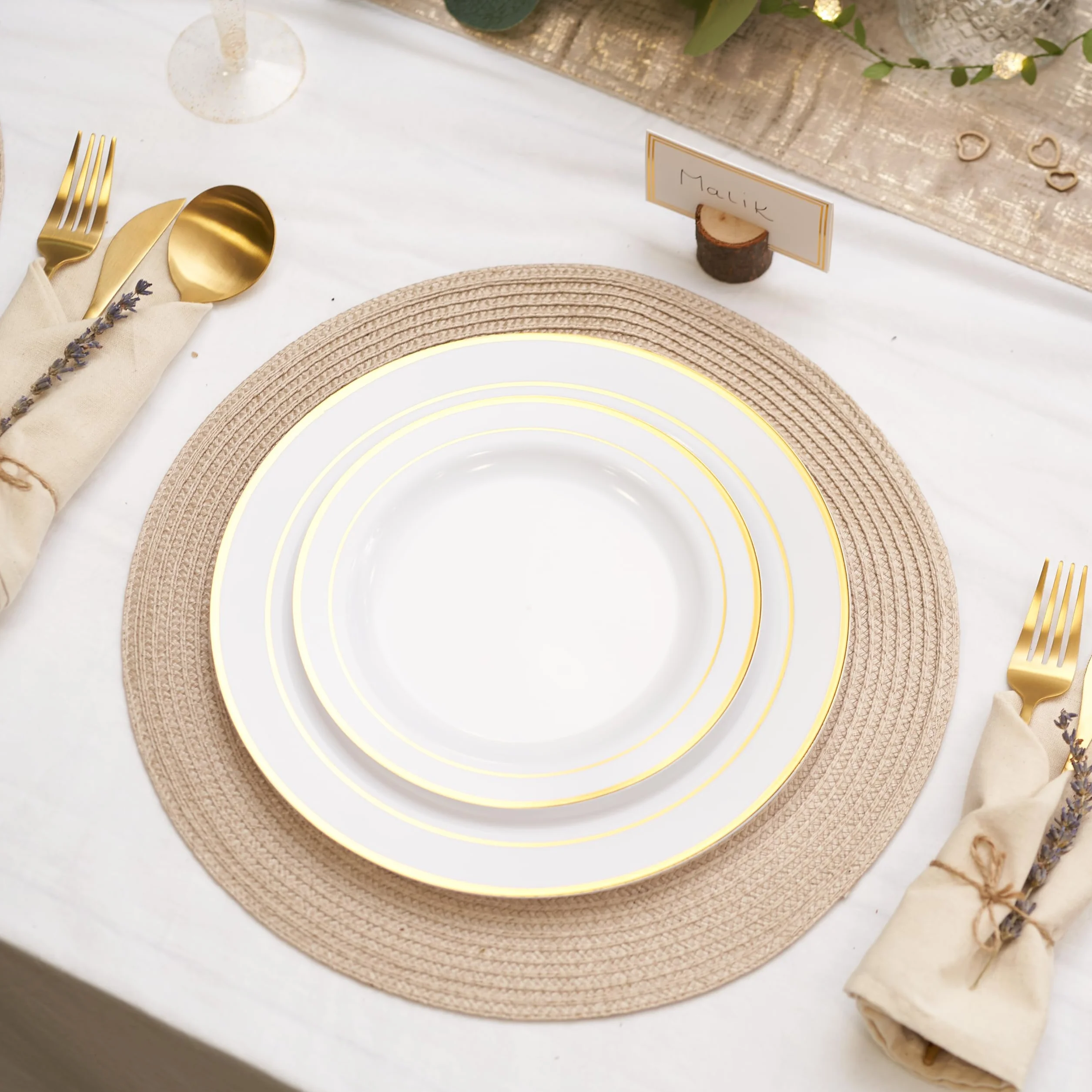 MATANA 120 Białych Plastikowych Talerzy ze Złotym Brzegiem 2 Rozmiary 26cm 19cm