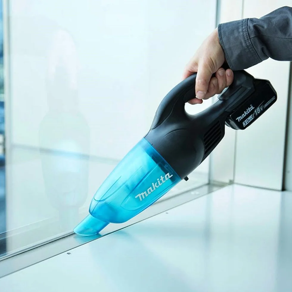 Makita DCL180ZB Odkurzacz Pionowy, 30 W, 18 V, Czarny, 476/999 x 114 x 152 mm