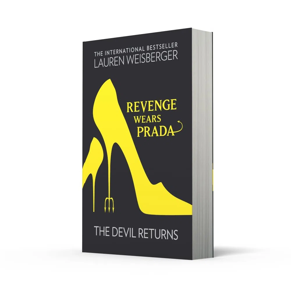 Revenge Wears Prada: The Devil Returns: Book 2