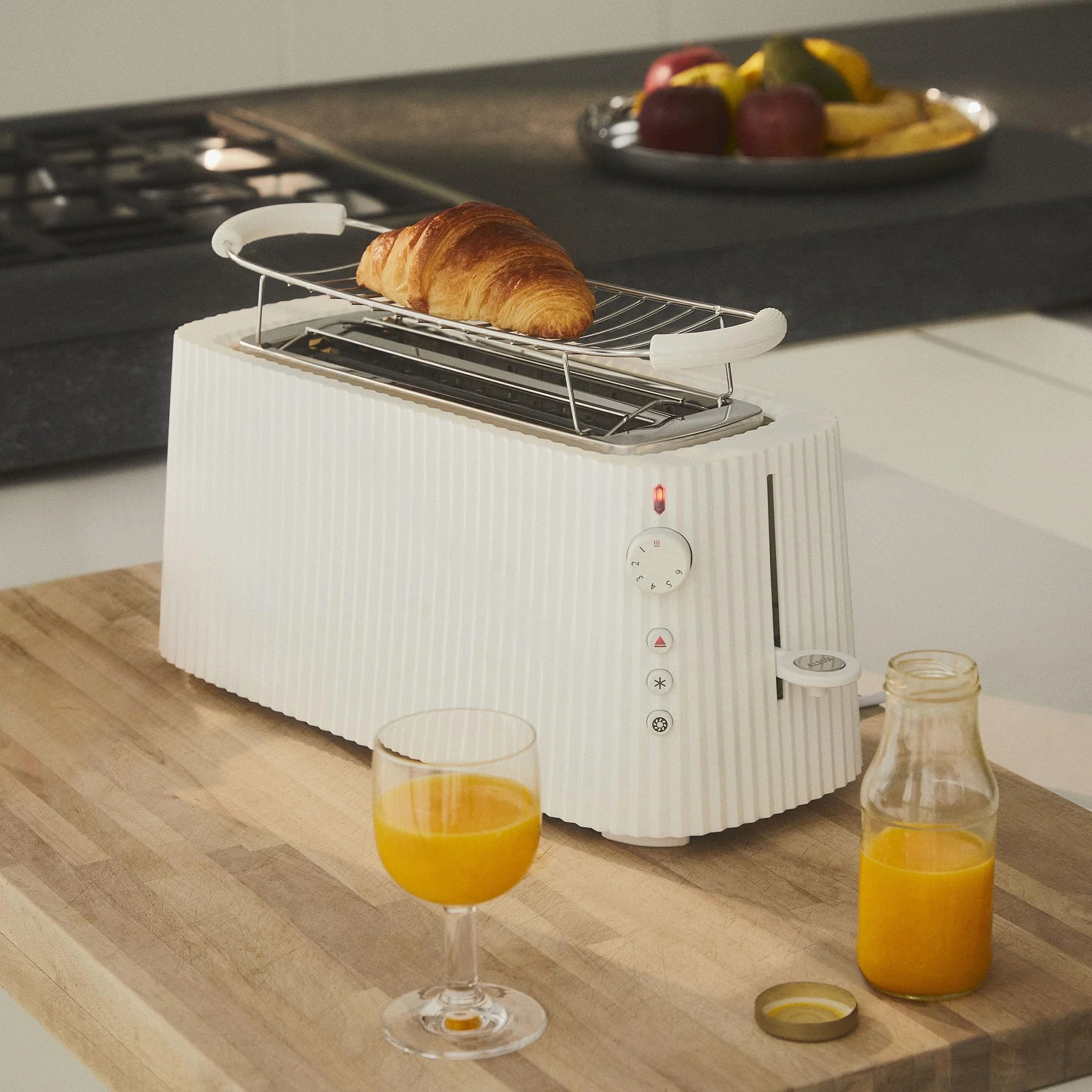 Alessi Plissé MDL15 B długi toster z podwójną komorą 1700 W czarny