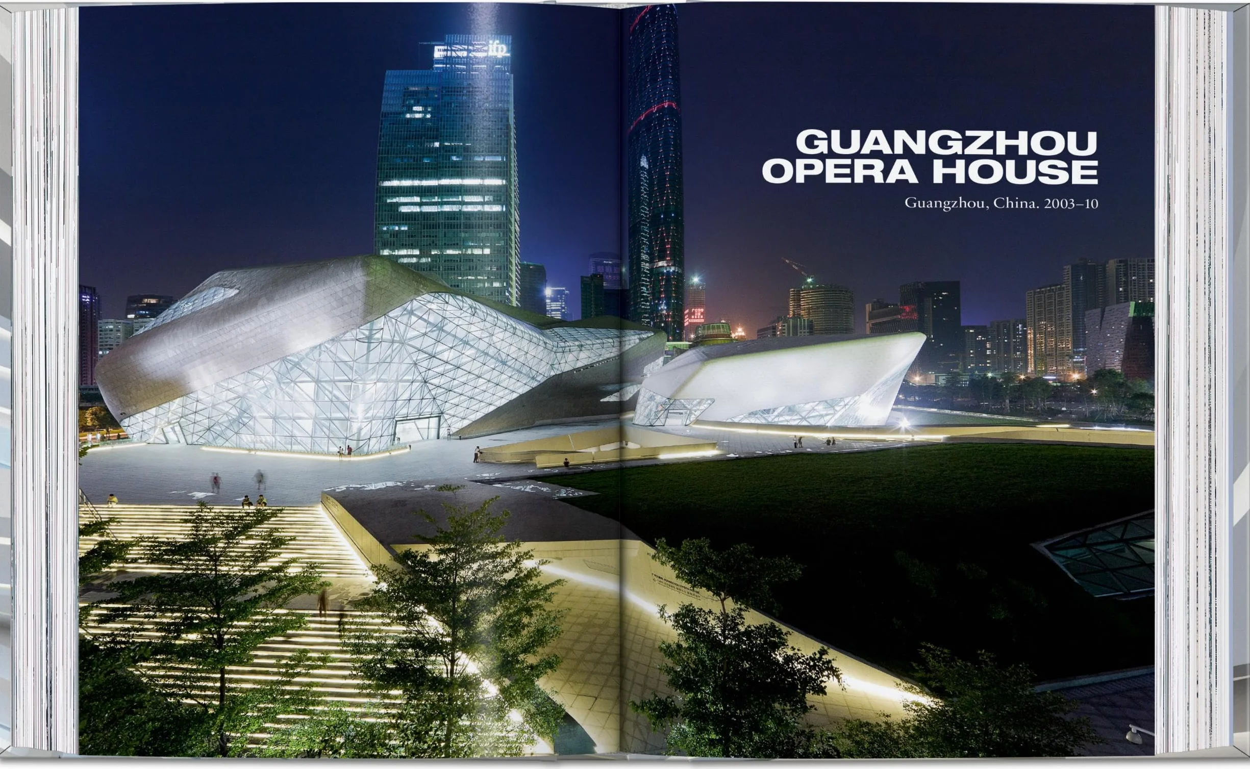 Zaha Hadid: Complete Works 1979–Today. 45th Ed.