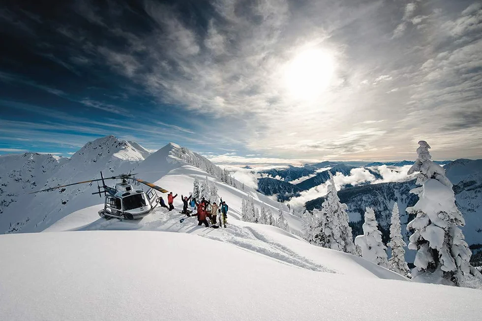 The Ultimate Ski Book: Legends, Resorts, Lifestyle & More